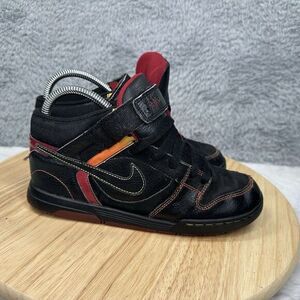 Nike NYX Dunk Mid 2009, w/ Strap Black/Blaze ‎ Size 4.5y